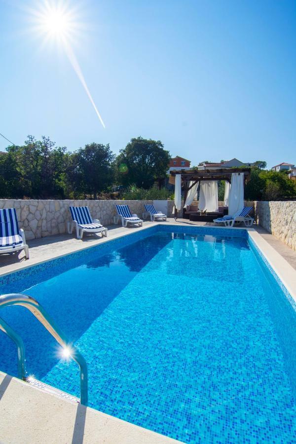 Apartmani Perkovic Gustirna Exterior foto