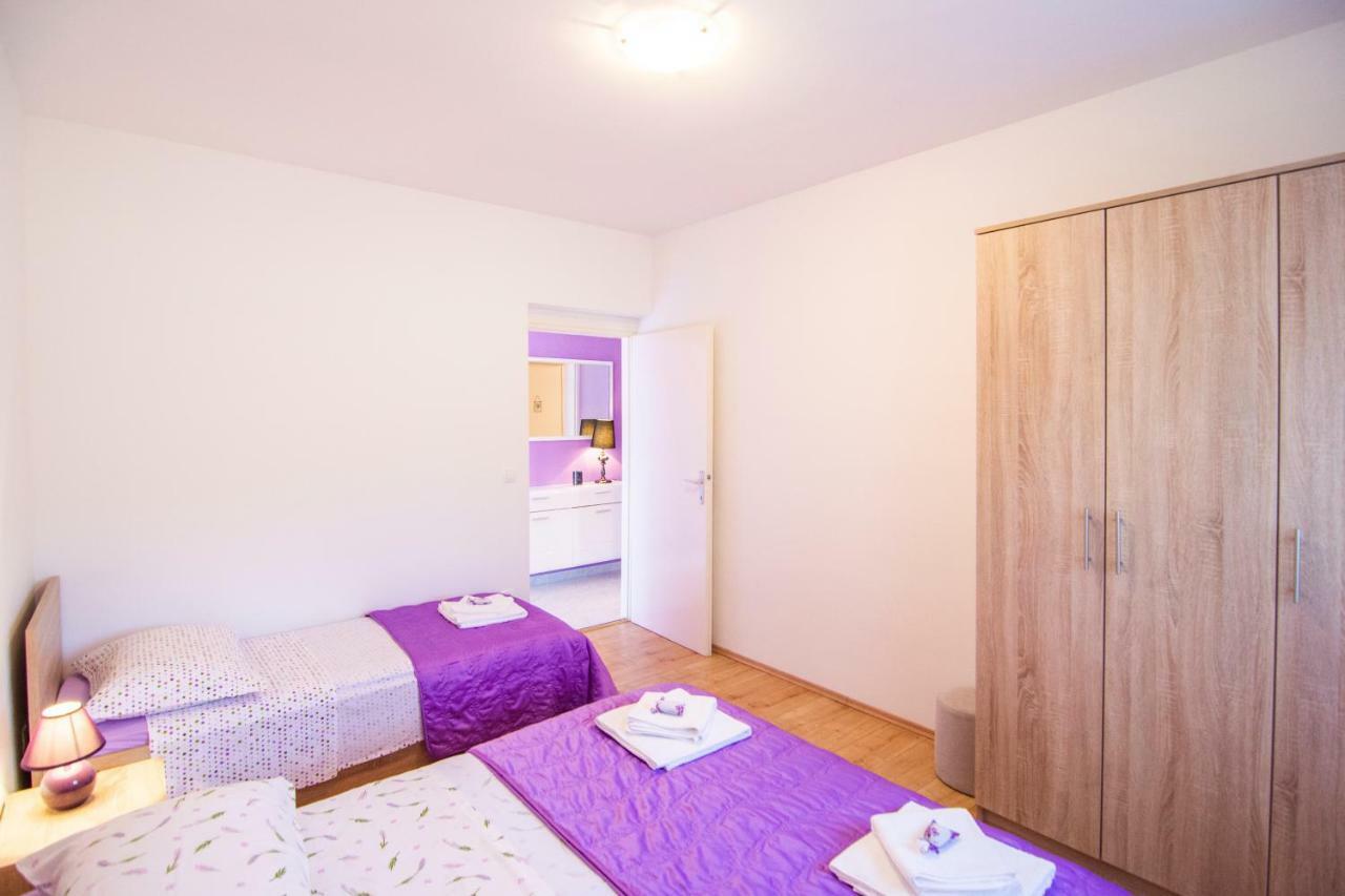 Apartmani Perkovic Gustirna Exterior foto