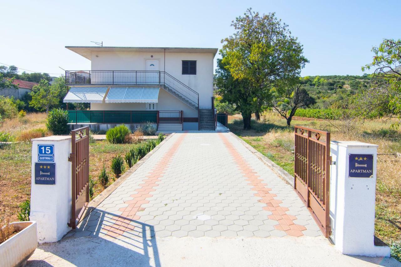 Apartmani Perkovic Gustirna Exterior foto