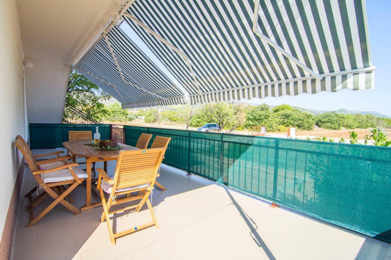 Apartmani Perkovic Gustirna Exterior foto